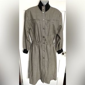 Bogner Wool Size womens size 10 Black/White Dress Germany. Vintage!